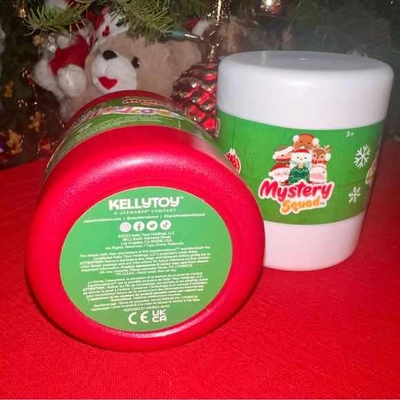 NWT 🥀 WHITE Mystery Squad Christmas Squishmallow Capsule - Picture 2 of 6